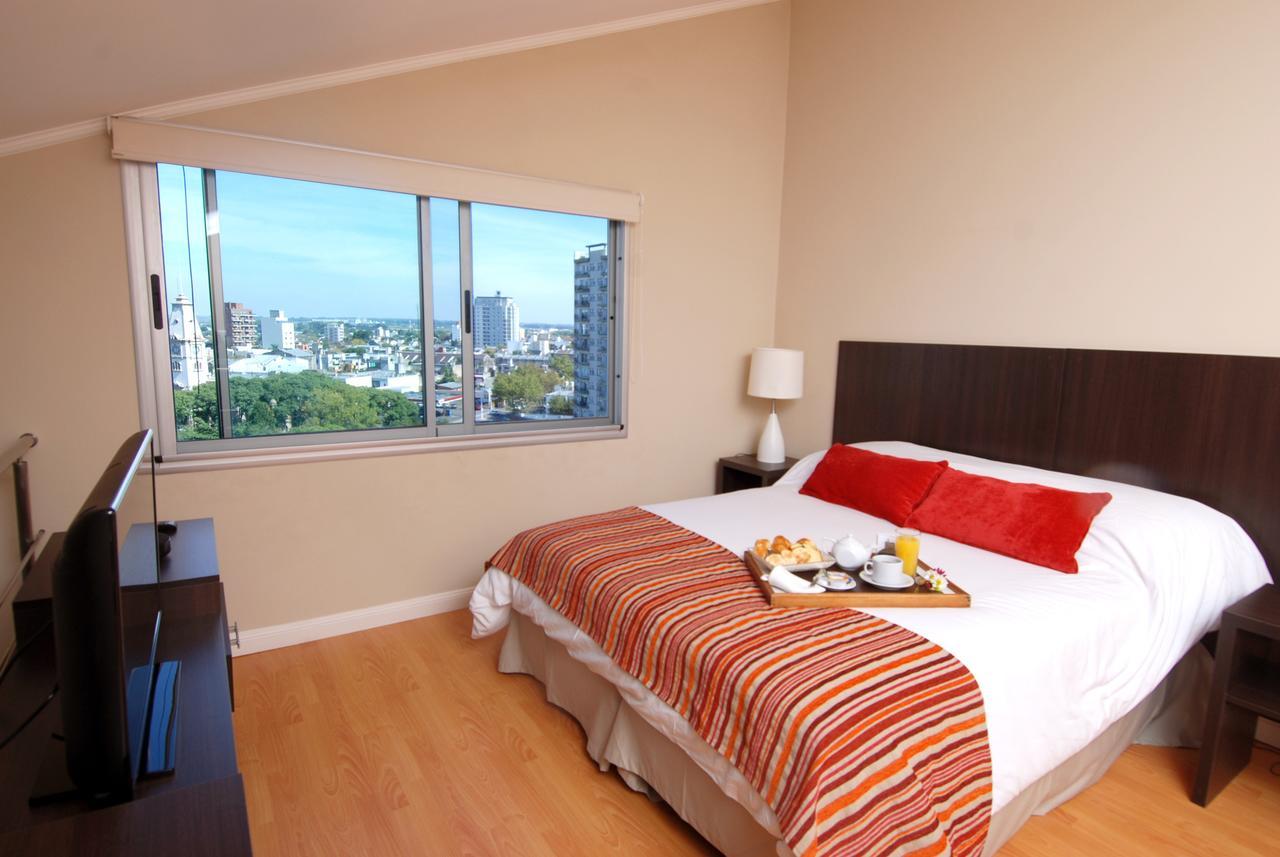 Plaza Suites Campana Exteriör bild
