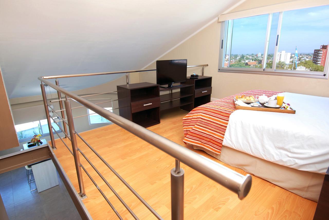 Plaza Suites Campana Exteriör bild