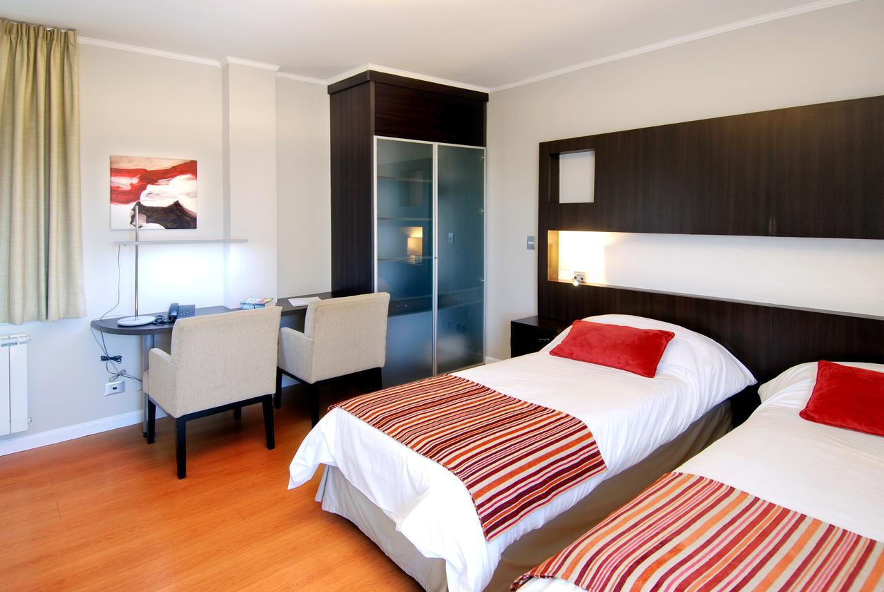Plaza Suites Campana Exteriör bild