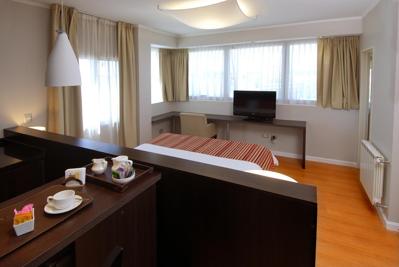 Plaza Suites Campana Exteriör bild
